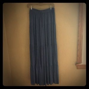 Gorgeous BCBGMAXAZRIA maxi skirt